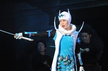 AKIRA演じる上杉謙信。