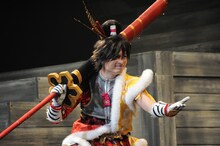 伊阪達也演じる前田慶次。