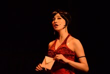 大湖せしる演じるジョーダン・ベイカー。