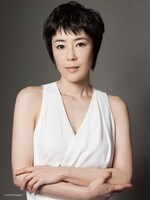 寺島しのぶ（撮影：yoshihito sasaguchi）