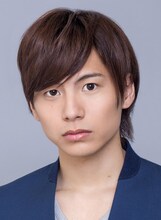 新開隼人を演じる宮崎秋人。