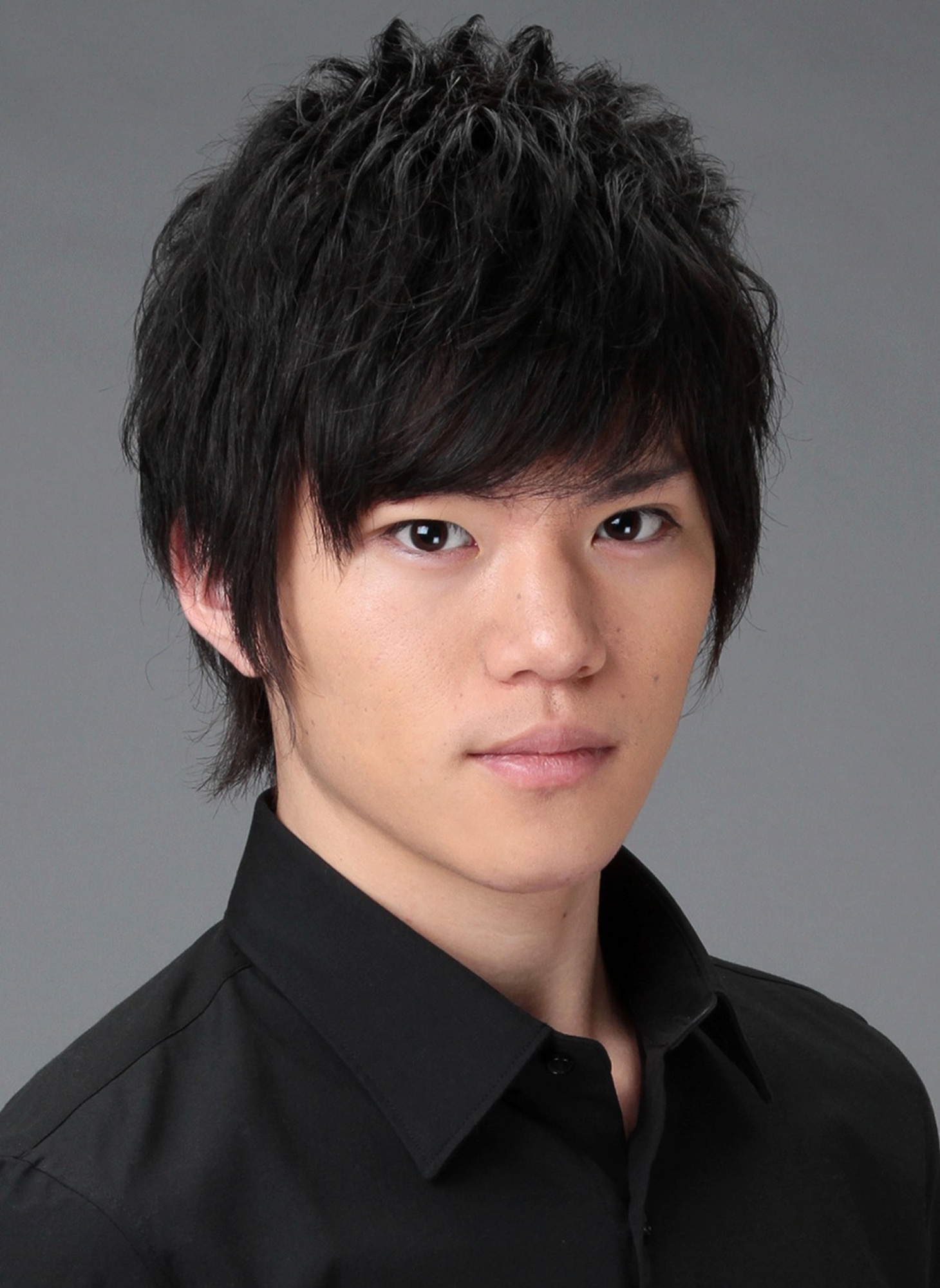 東堂尽八を演じる佐藤祐吾。