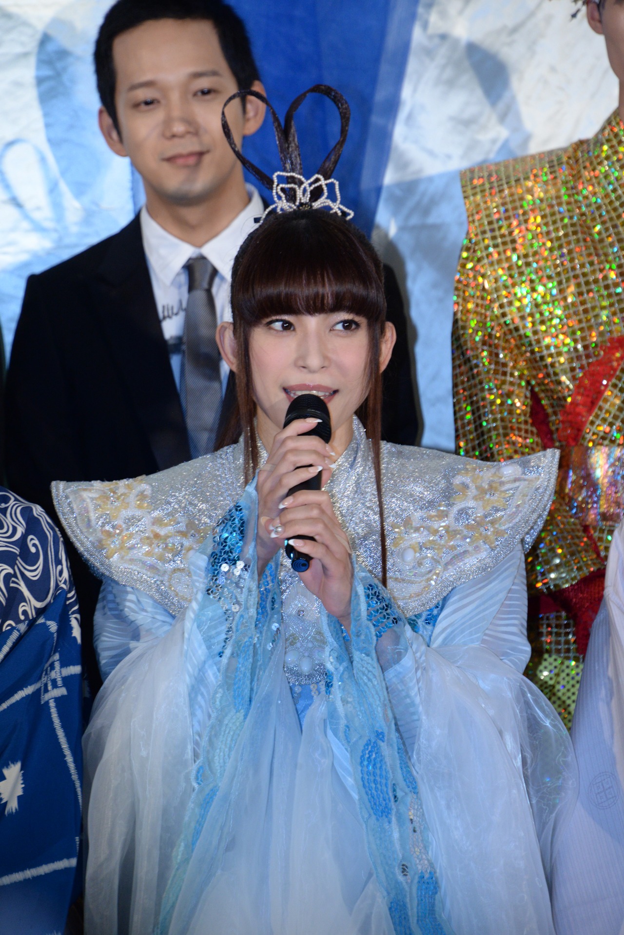 上原多香子