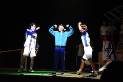 テニミュ氷帝公演は新曲11曲 卒業の古田一紀 氷帝ばかり見ないで とメラメラ ステージナタリー