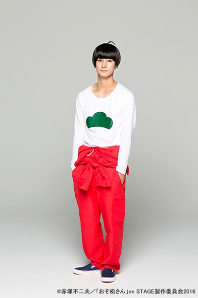 高崎翔太演じるおそ松。