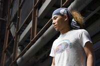 せたがやこどもプロジェクト2016「音楽劇『兵士の物語』」の稽古に臨む北尾亘。