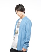 師走駆を演じる輝山立。