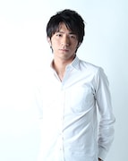 朏ユズルを演じる鈴木翔音。