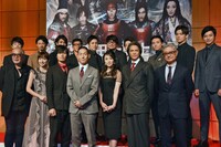 「真田十勇士」製作発表会見フォトセッションの様子。