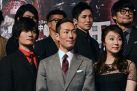 「真田十勇士」製作発表会見フォトセッションの様子。