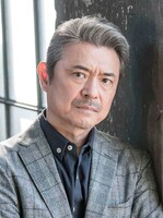 モンドを演じる升毅（声の出演）。