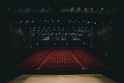 パルコ劇場の客席。