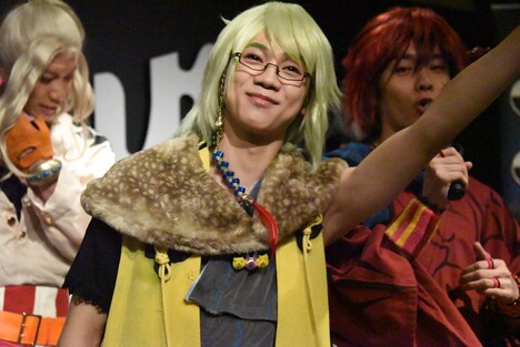 「超歌劇『幕末Rock』黒船来航」の製作発表会より。