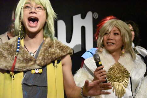 「超歌劇『幕末Rock』黒船来航」の製作発表会より。