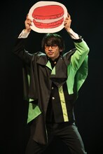 秋元龍太朗演じる平田文太郎。