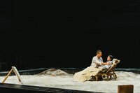 葛河思潮社 第5回公演「浮標」の様子。