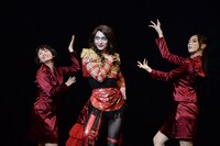 「浦島太郎トリビュート・コンサート 鯛やヒラメの舞い踊りSHOW」の様子。