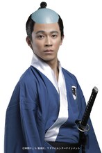 井上拓哉演じる磯部磯兵衛