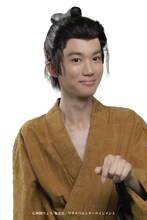 田中亨演じる楠木勝