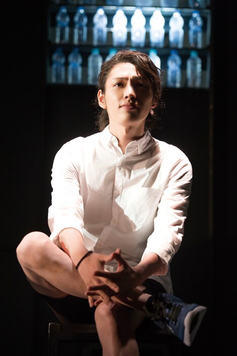 「喜びの歌」より、安西慎太郎。