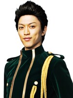 石渡真修演じる東北新幹線。