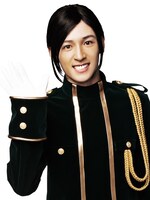 神里優希演じる秋田新幹線。