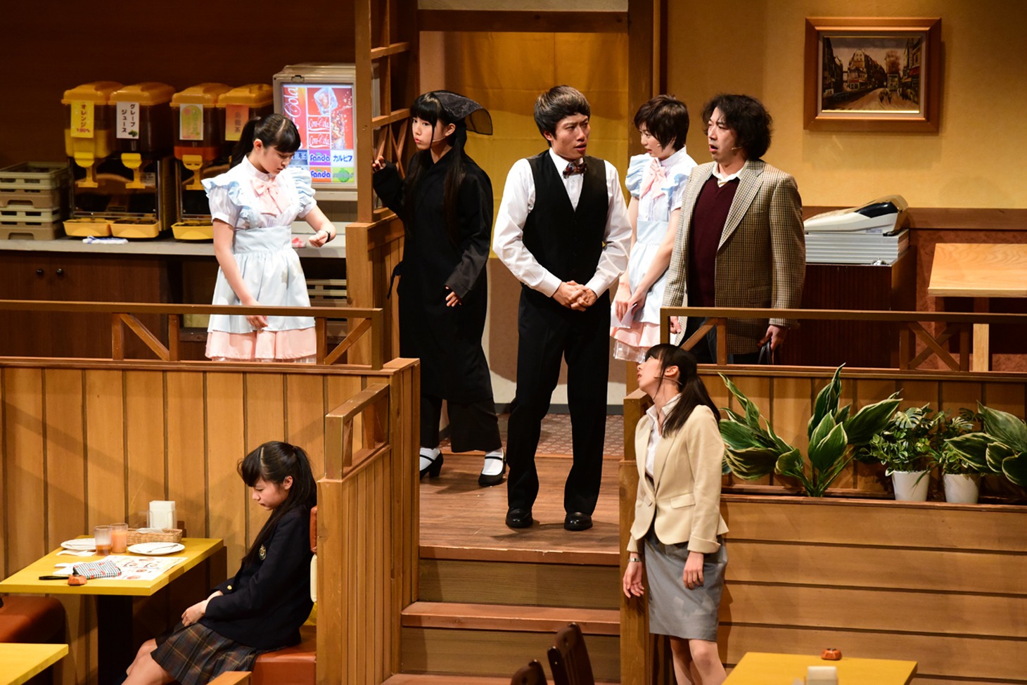 「ガールズビジネスサテライト」公演の様子。