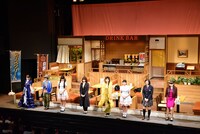 「ガールズビジネスサテライト」公演の様子。