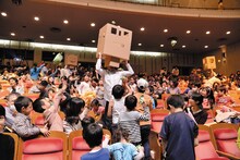 過去に行われた「コンドルズの遊育計画」の様子。