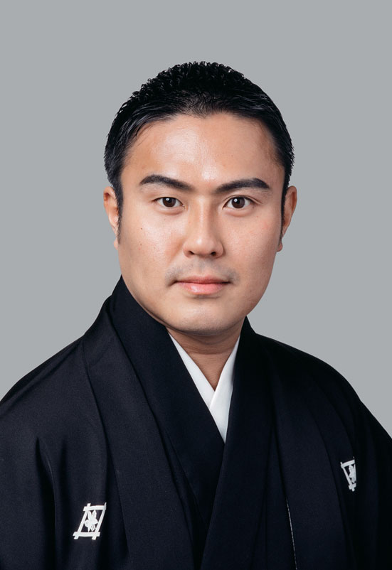 市川右近