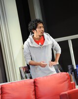 平埜生成演じるエイブ。