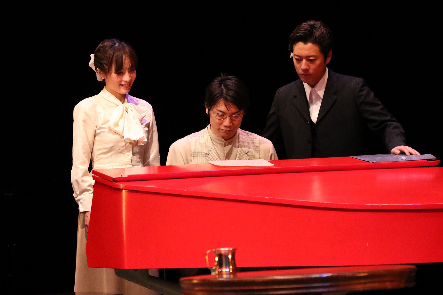 音楽劇「瀧廉太郎の友人、と知人とその他の諸々」過去公演の様子。