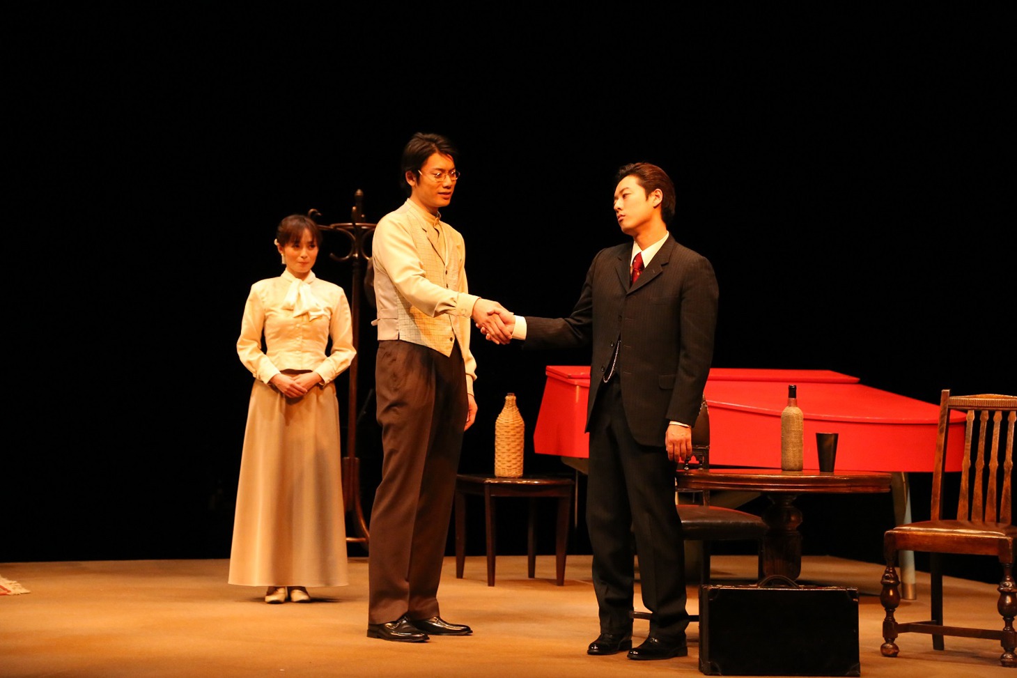 音楽劇「瀧廉太郎の友人、と知人とその他の諸々」過去公演の様子。