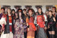 「真田十勇士」フォトセッションの様子。