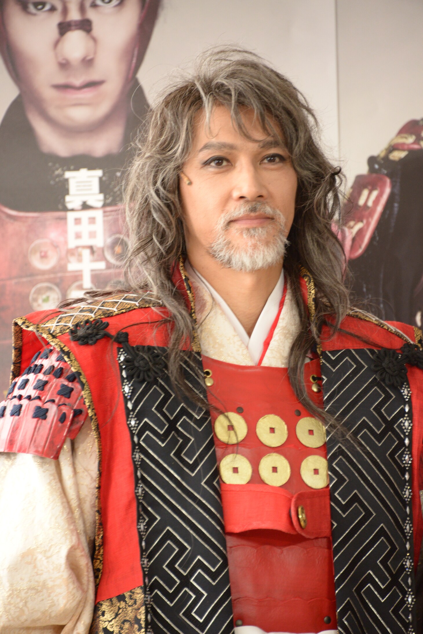 舞台「真田十勇士」に堤幸彦が自信、「合戦シーンをいっさいがっさい