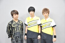 左から伊藤マサミ、本田礼生、古田一紀。