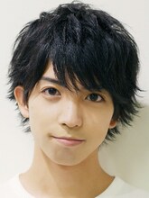 葵ひなたを演じる山中健太