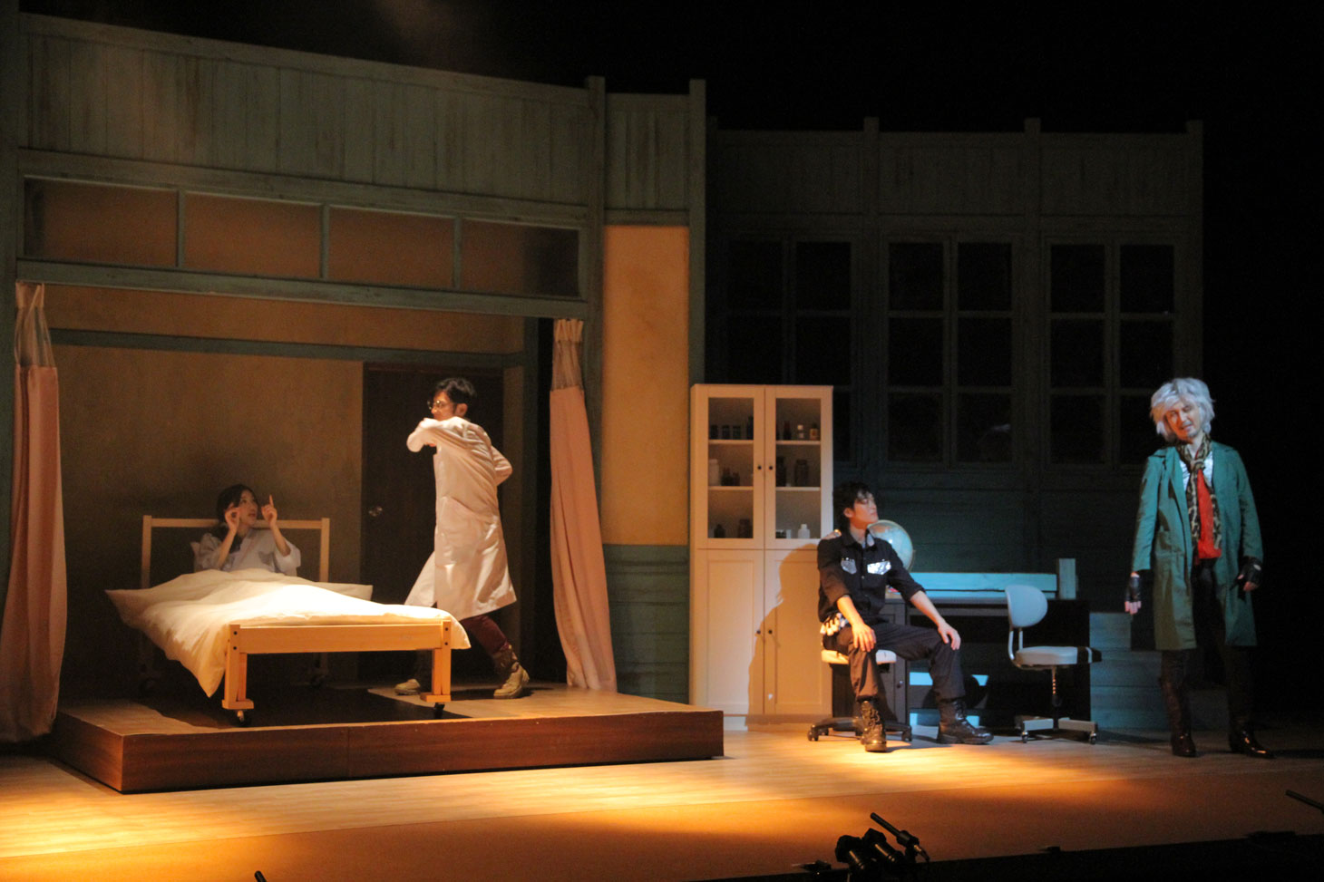 ホチキス「DOCTOR～ヤブ医者大爆発～」岐阜公演より。