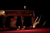 Noism0「愛と精霊の家」より。（撮影：篠山紀信）