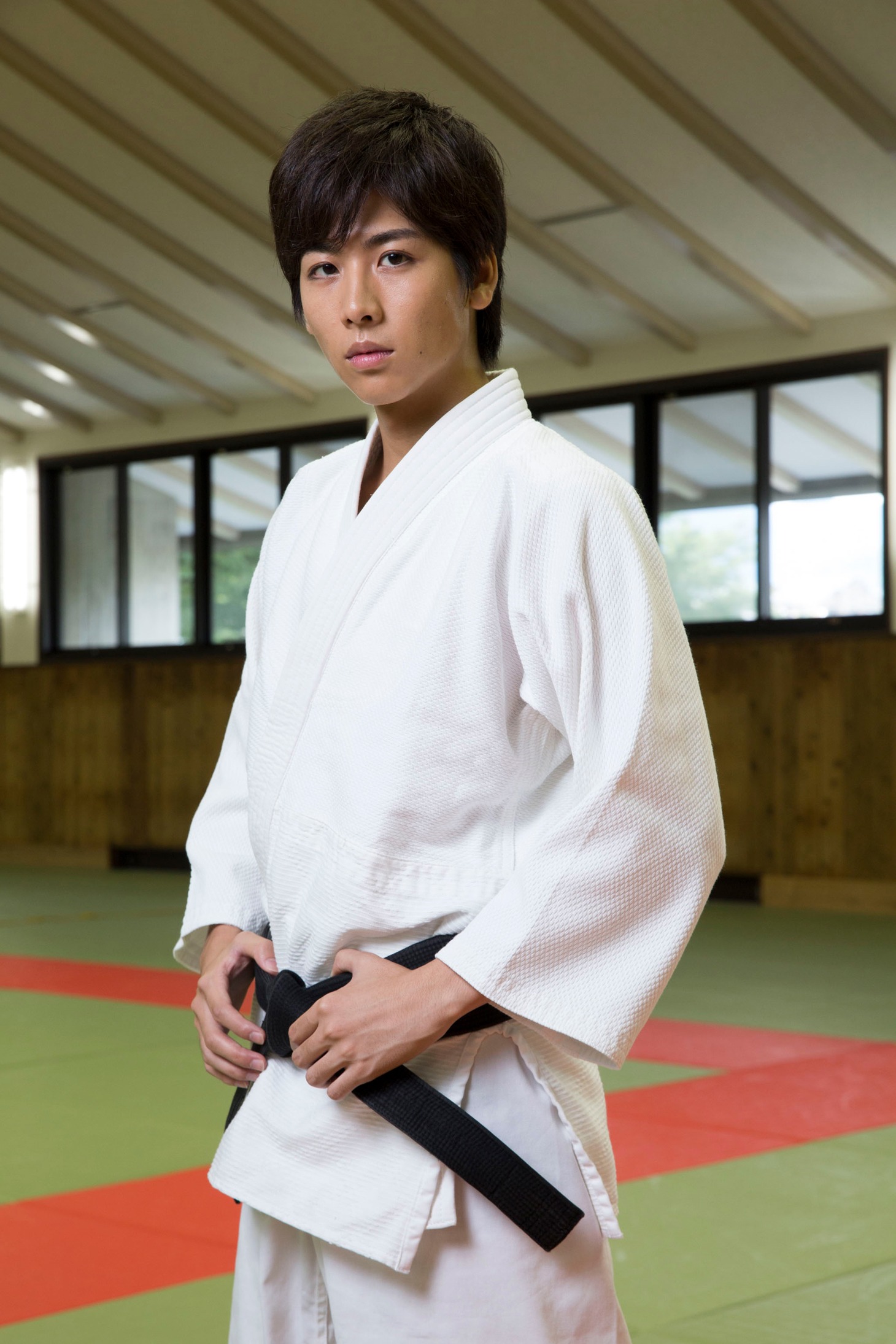 池岡亮介
