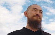 鳴海康平