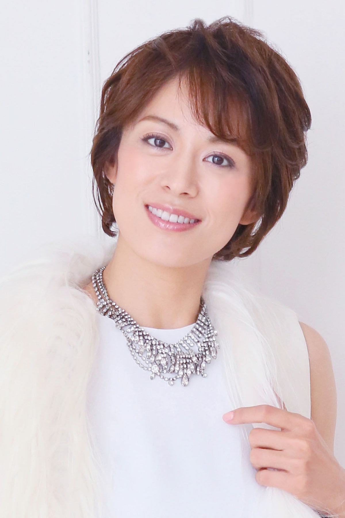 元宝塚花組トップスター蘭寿とむ 一般男性と入籍 互いを思いやる心を大切に ステージナタリー