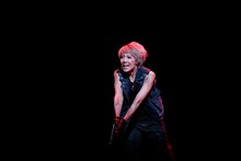 「『ミュージカル バイオハザード』 ～ヴォイス・オブ・ガイア～」より、柚希礼音演じるリサ・マーチン。