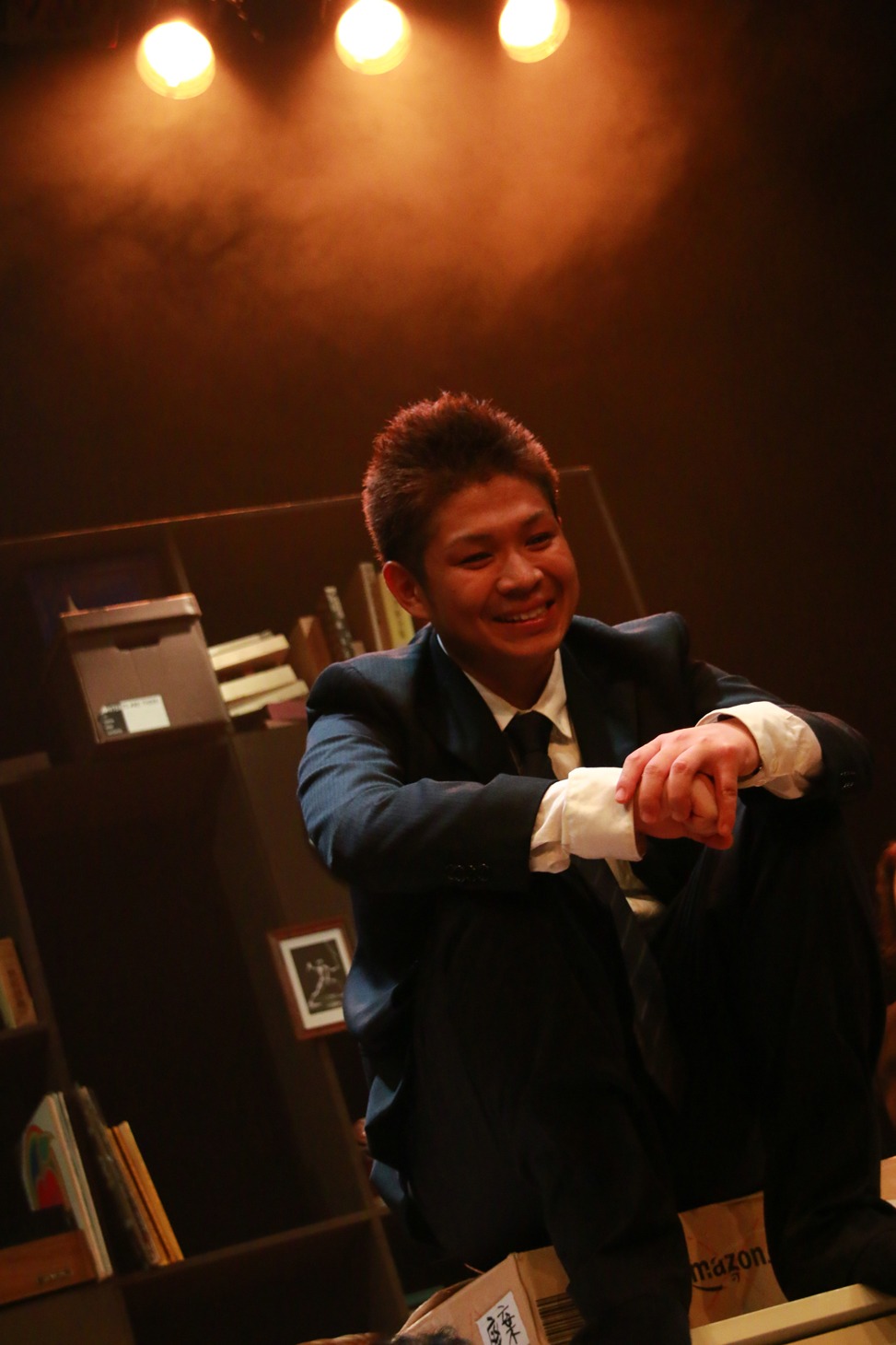 2015年上演の天才劇団バカバッカ「DADDY WHO?」より。