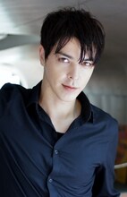 ウッド・チャック役を演じる汐崎アイル。