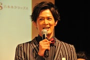 新納慎也