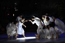 野田秀樹監修「東京キャラバン」が六本木ヒルズへ、音楽と舞による祝祭の舞台