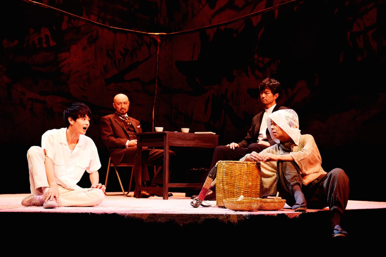 前川知大の「遠野物語」プレビュー終え本日開幕、「お客様が入って固まった」