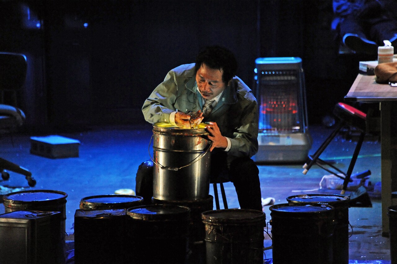 蘇る狂気、阿佐ヶ谷スパイダース「はたらくおとこ」で中村まことら熱演