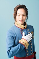 荒木宏文演じるケント。